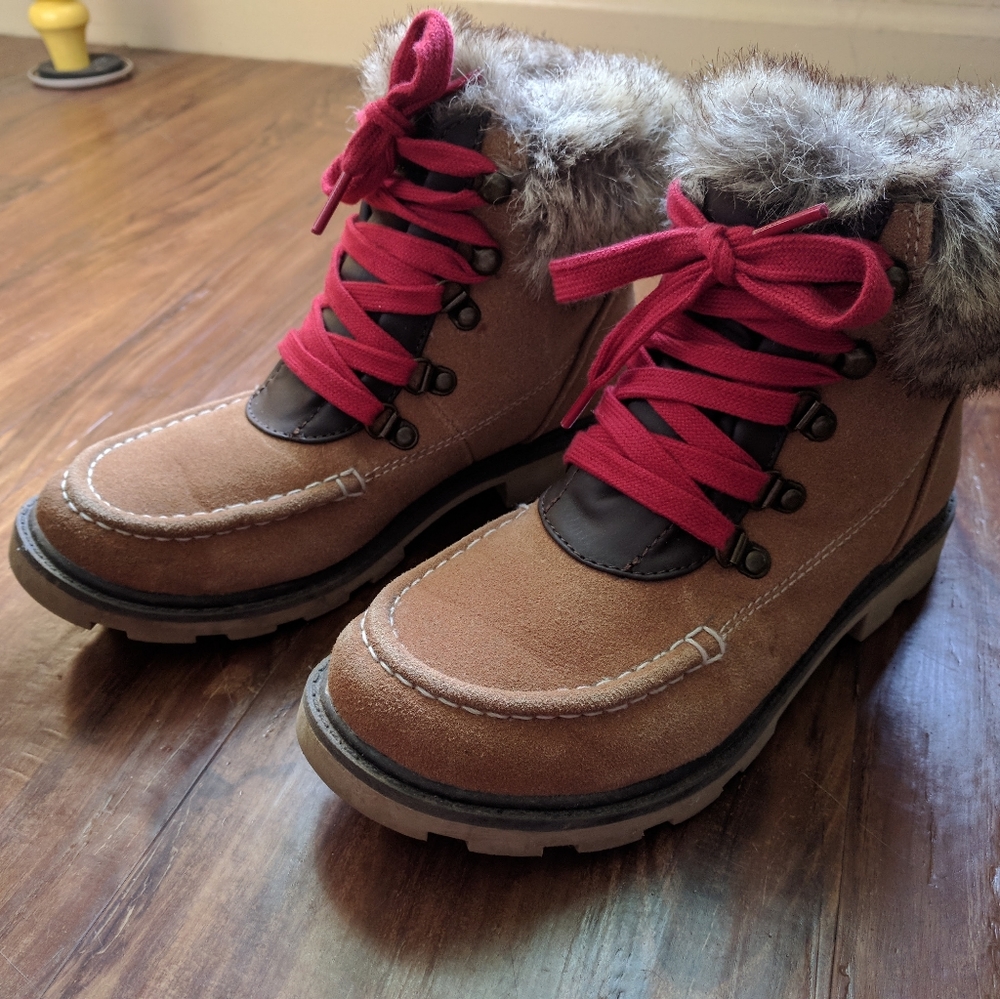 Roxy fur lined winter boots